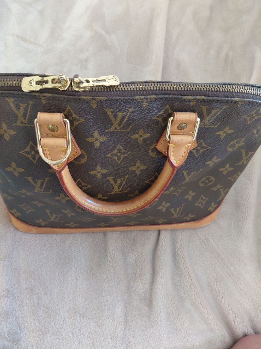 Louis Vuitton Monogram Alma Handbag - Brown & Tan - Picture 2 of 5